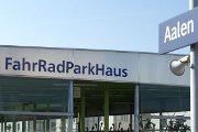 Fahrradparkhaus