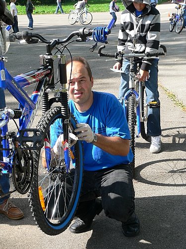 ... und repariert kleinere Defekte.