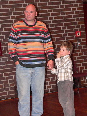 Ausgeschiedenes Mitglied aus dem Aufsichtsrat mit Sohn