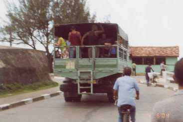 LKW zum Bus umgebaut